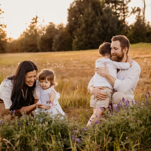 Vancouver family photo outfit ideas