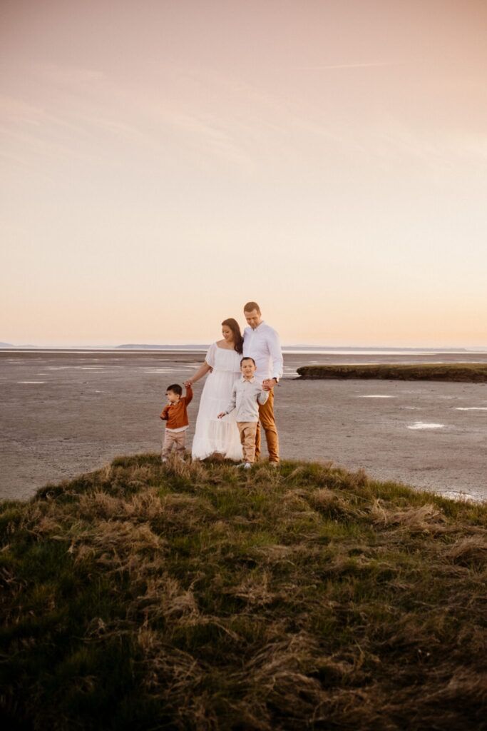 Mud Bay Park Surrey Family Photographer