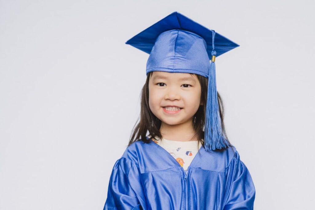 spring preschool portraits in vancouver