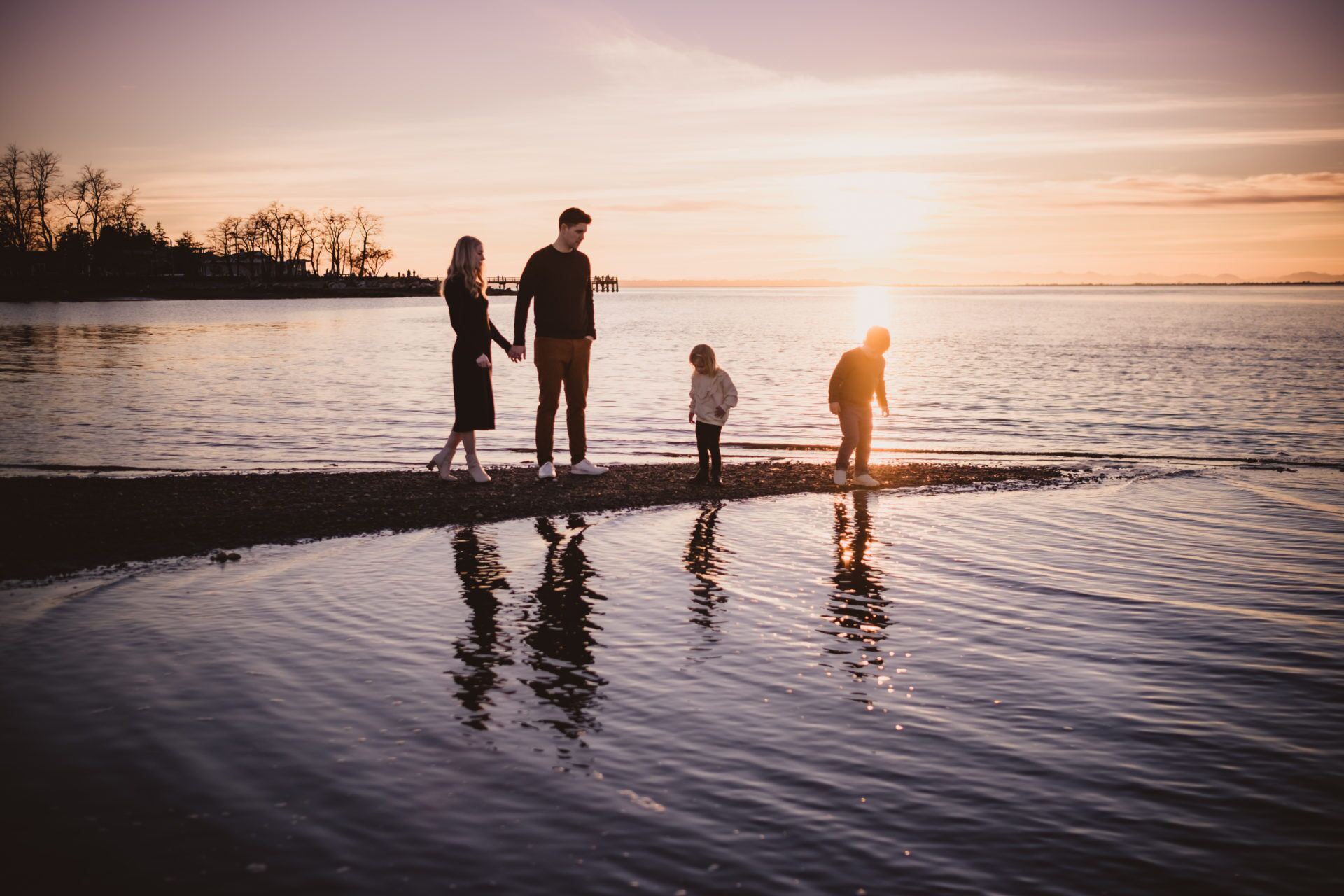 Blackie Spit Surrey Family Photo Session