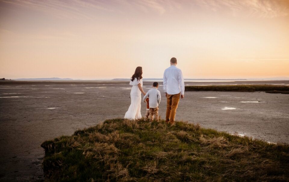 Mud Bay Park Surrey Family Photographer