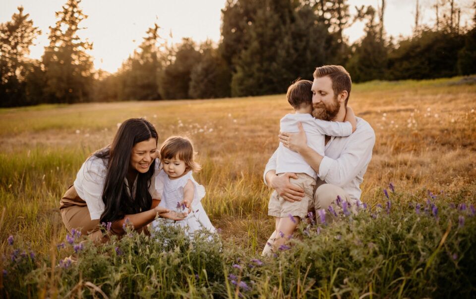 Vancouver family photo outfit ideas