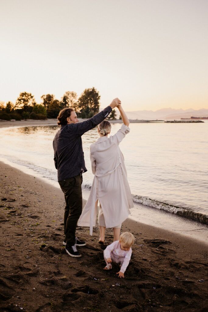 Jericho Beach Family Photo Session