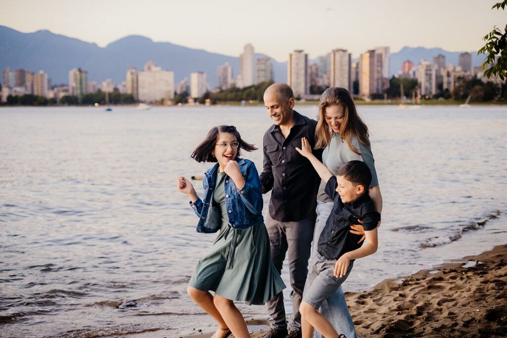 Jericho beach family photographer