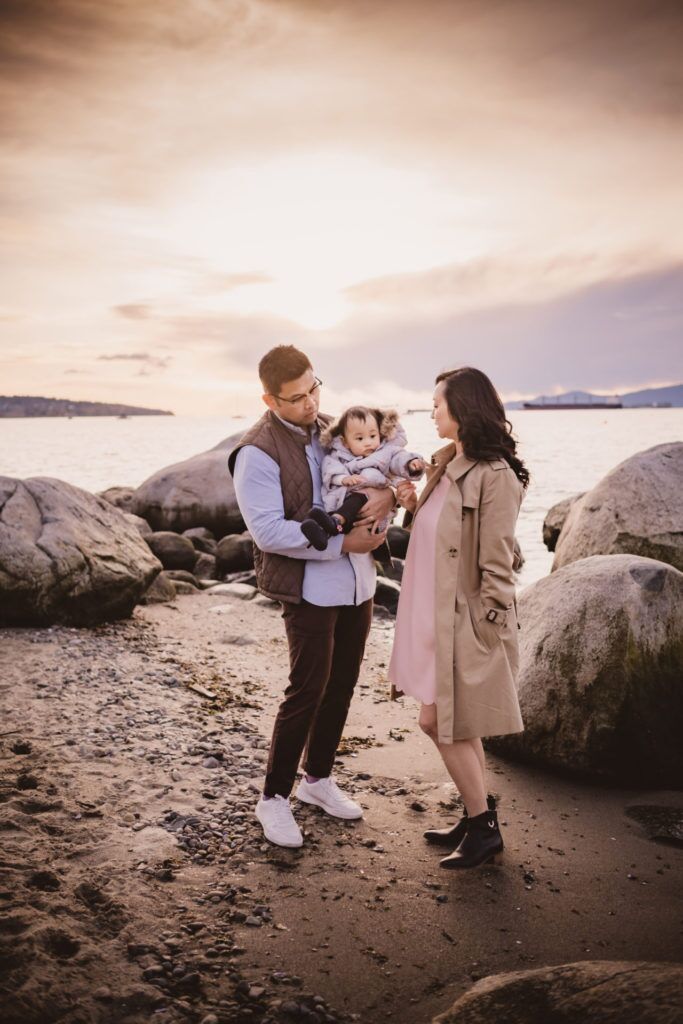 kitsilano beach family photos